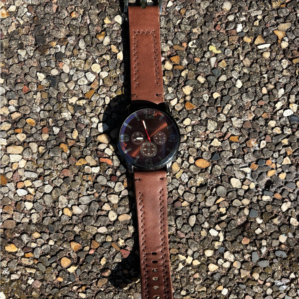 Stylish Assorted Wristwatch Set - image 3